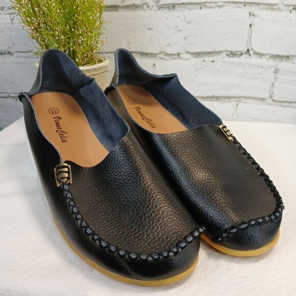 VENUS CELIA BLACK COMFORT WALKING BOAT SHOE, RUBBER SOLE, SIZE 44 (11) LIKE NEW - Picture 1 of 8